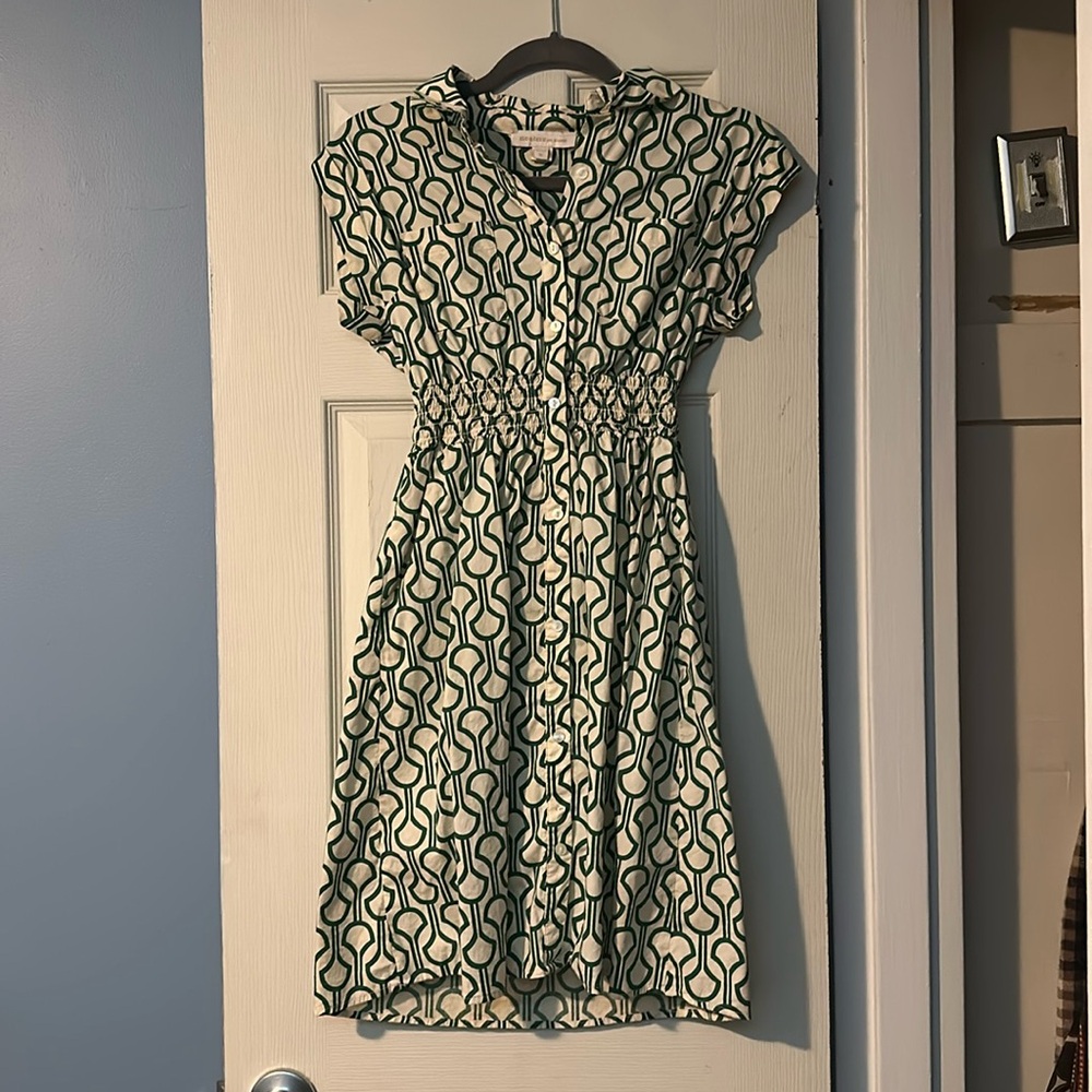 monteau LA midi dress. Size medium. Excellent condition, worn once